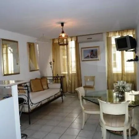 Zara Flat Apartment